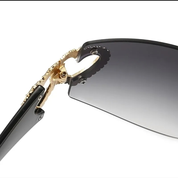 New women's sunglasses heart sides gold/gray or silver/light gray - Picture 7 of 16